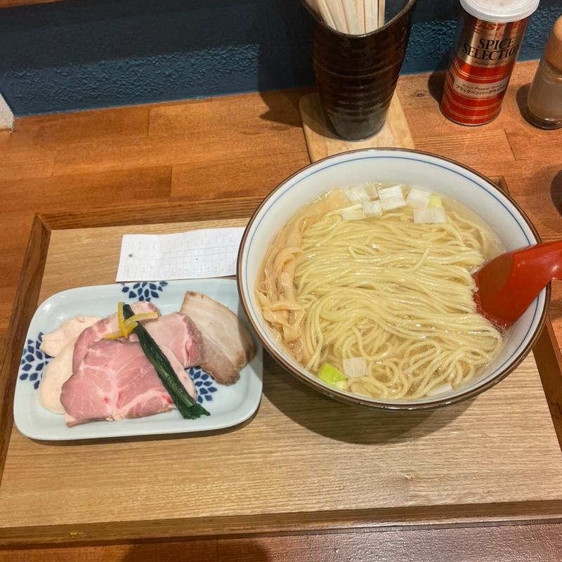 塩ラーメン(濃厚鶏白湯らーめん 柚葉)