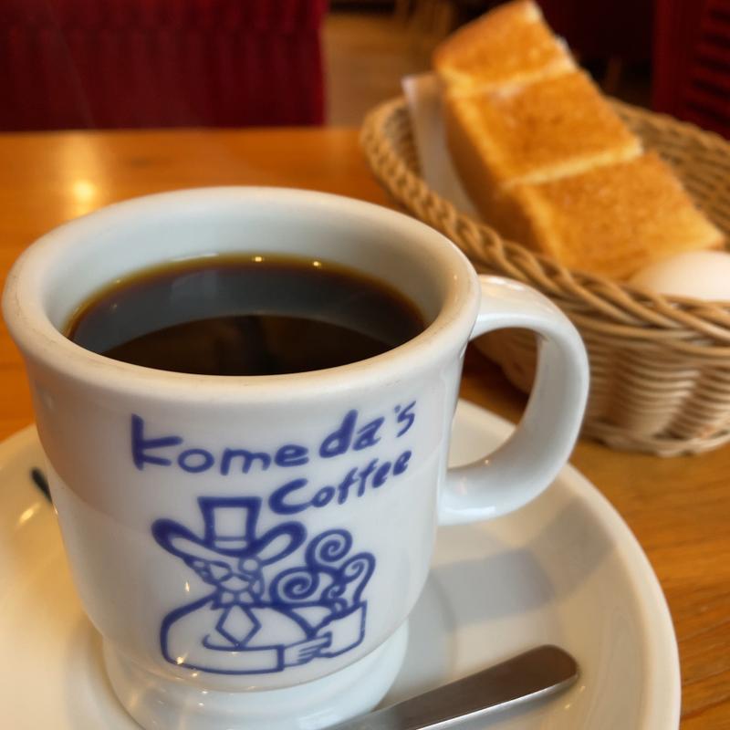 モーニング(山食パン、ゆで卵、バター)(コメダ珈琲店 京都醍醐店)