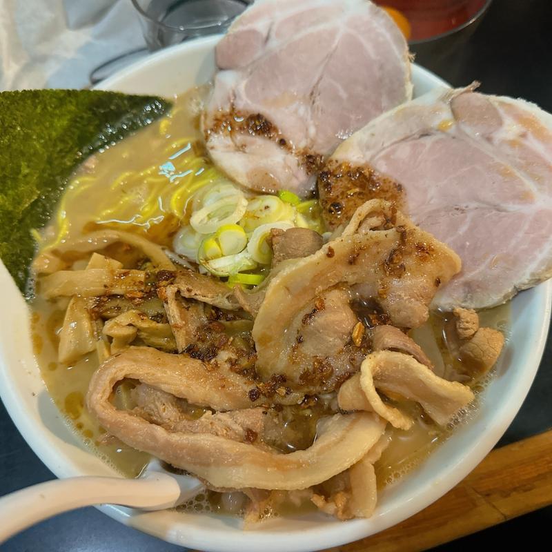 鶏白湯ラーメン大盛、つけたま(一条流がんこ総本家分家荒木町)
