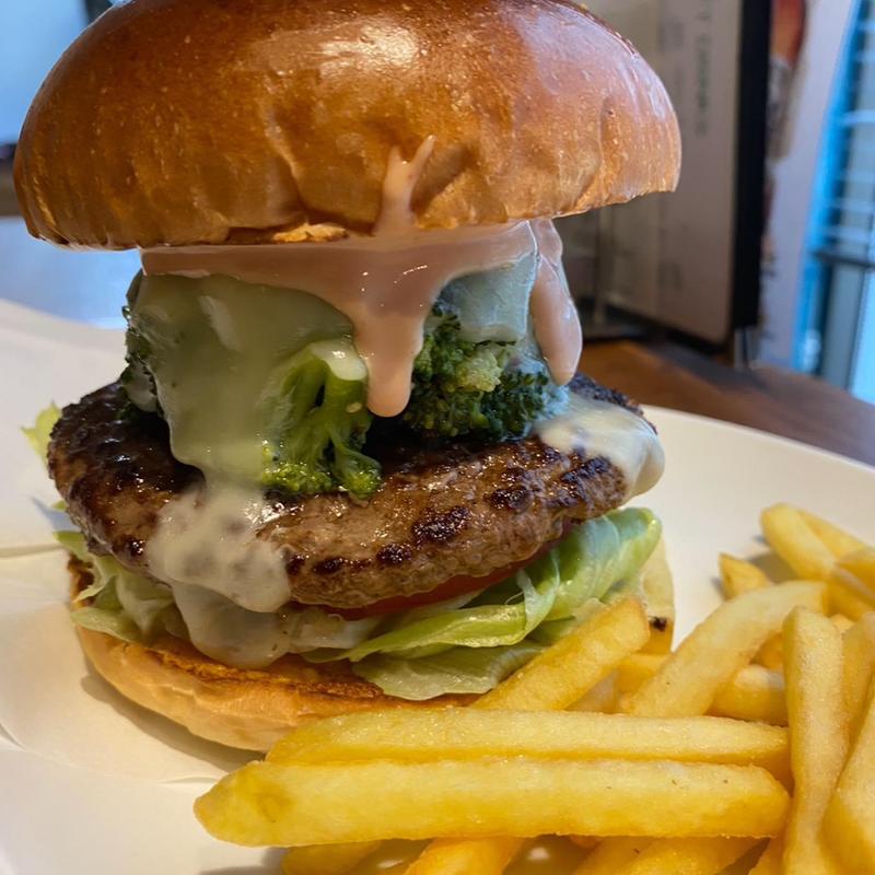 ブロッコリーチーズバーガー(Authentic)