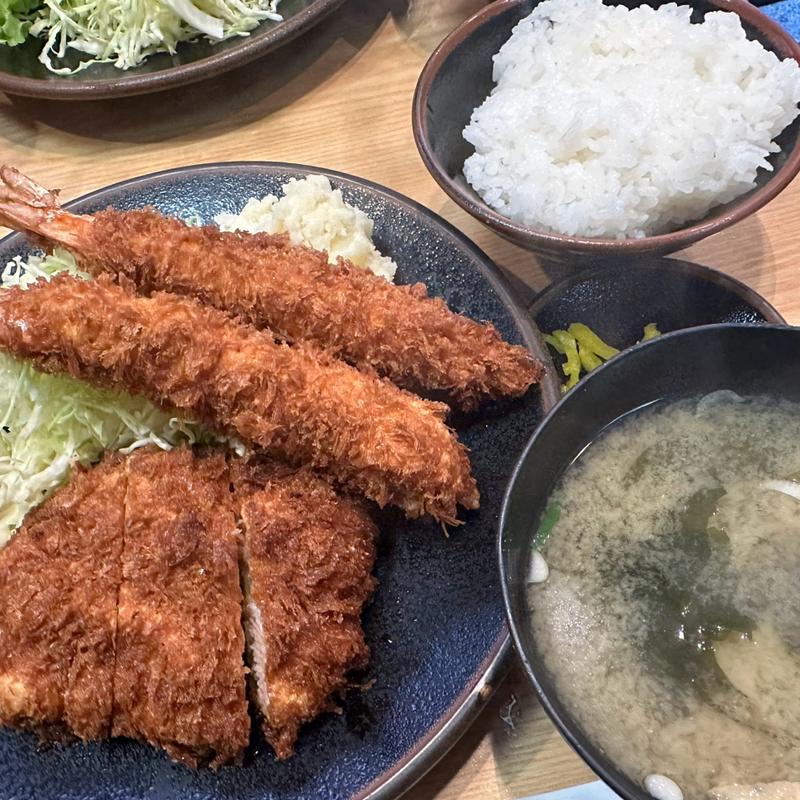 海老チキン定食(とんかつ 弁けい(べんけい))