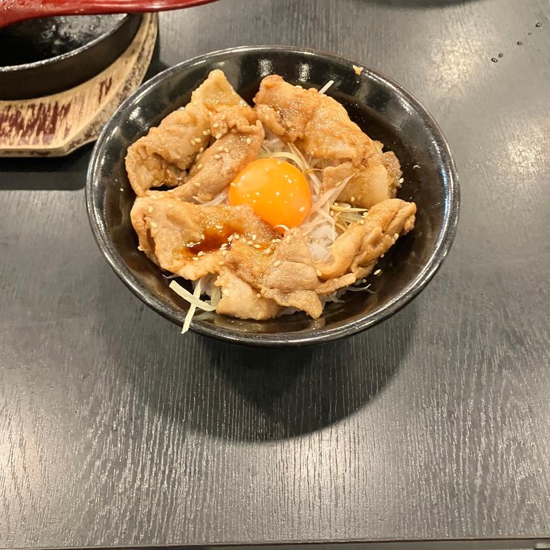 (ハルピン味噌らーめん 雷蔵)