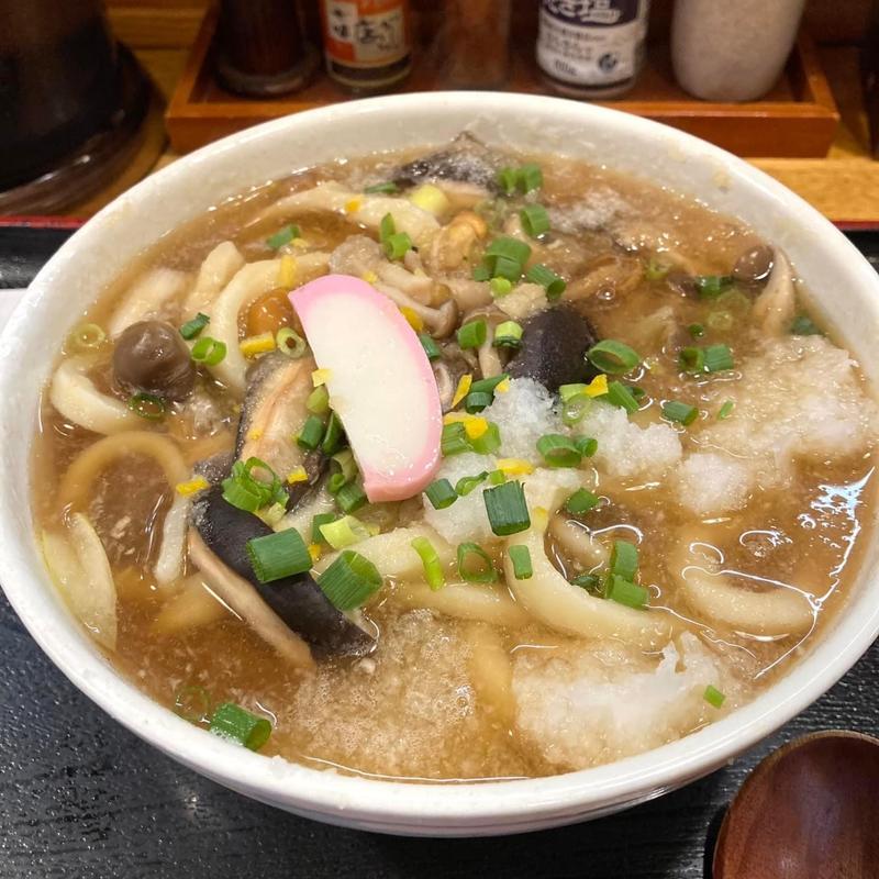 みぞれ煮込みうどん(武蔵野うどん たまや)