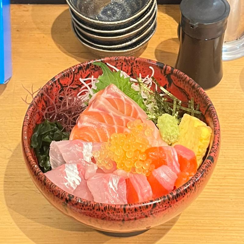 (サーモン丼専門店 熊だ)