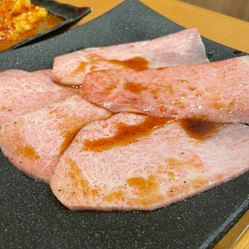 トモサンカク(焼肉成)