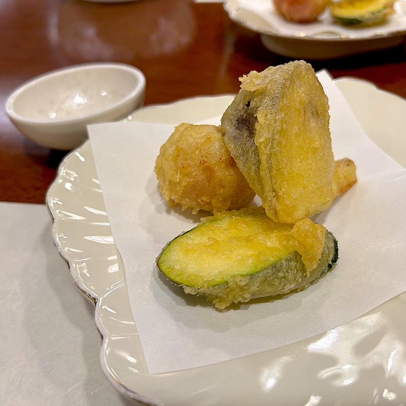 天ぷら 藻塩添え(まつだい芝峠温泉 雲海)