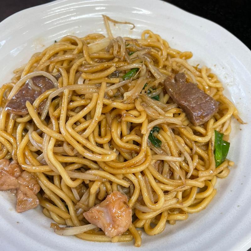 ホルモン焼きそば(鉄板焼ゆきちゃん)