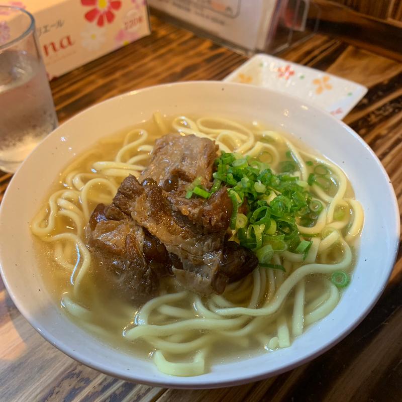 ソーキそば(ツル商店)