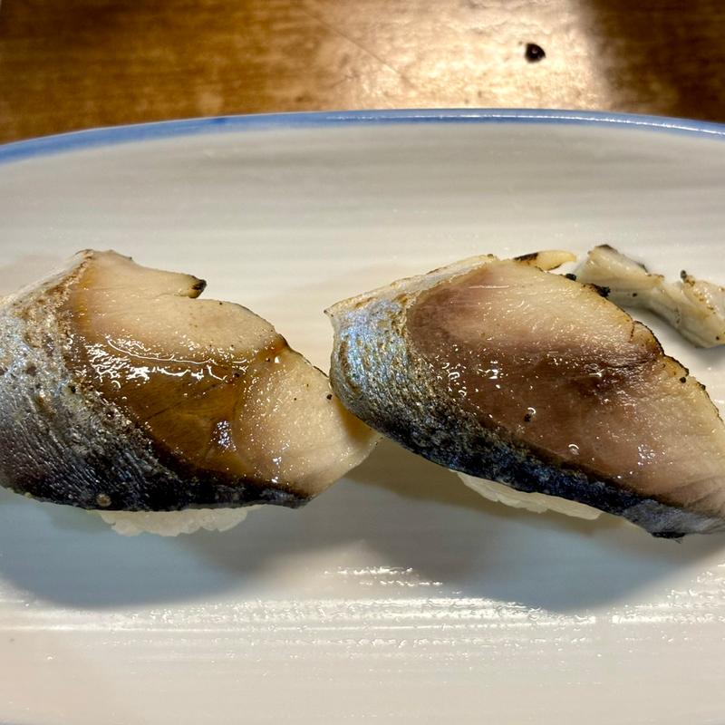 炙り鯖(親子寿し （オヤコスシ）)