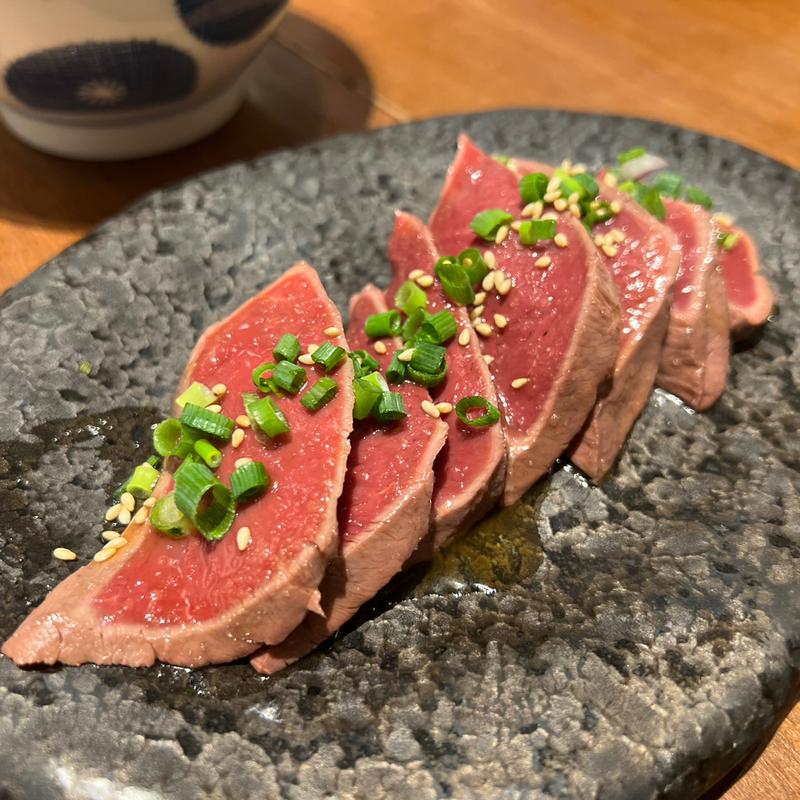 牛ハツ刺し(まこちゃん 中目黒店)