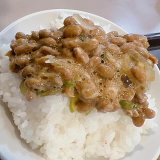 ご飯(納豆)(たぬき )