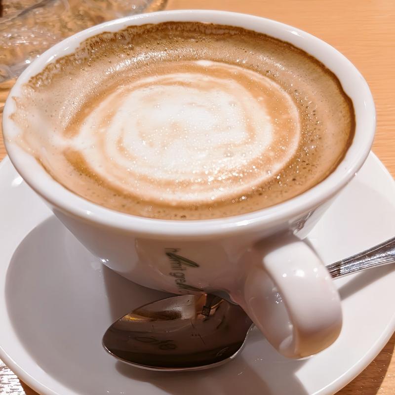 カフェラテ(ハーミットグリーンカフェ 高槻店 )