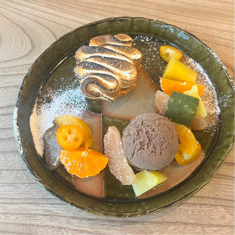 季節のデザート（ゆずタルト）(カフェドミーミ（Café de mimi）)