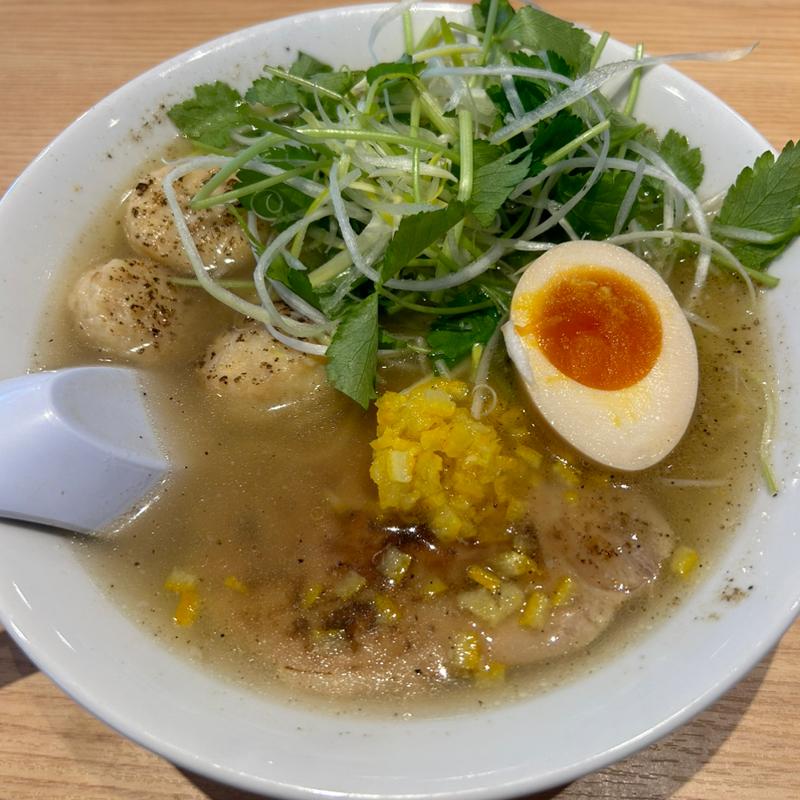 旨塩仕立ゆずと三つ葉の炙り鶏そば(丸源ラーメン 大和郡山店)