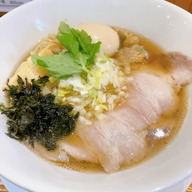 貝だしラーメン（煮玉子トッピング）(麺屋会心の一振り)