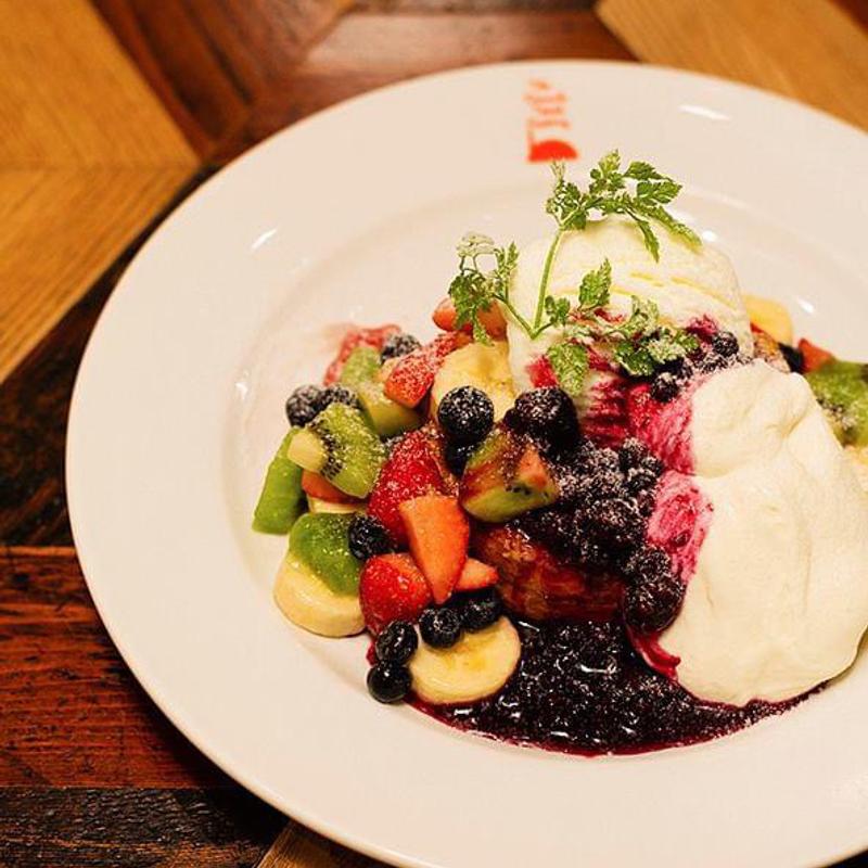 フルーツガーデンフロマージュ(The French Toast Factory ヨドバシAkiba店)