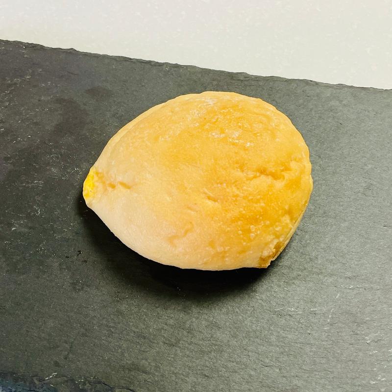 クリームパン(マニフィック ブーランジェリー)