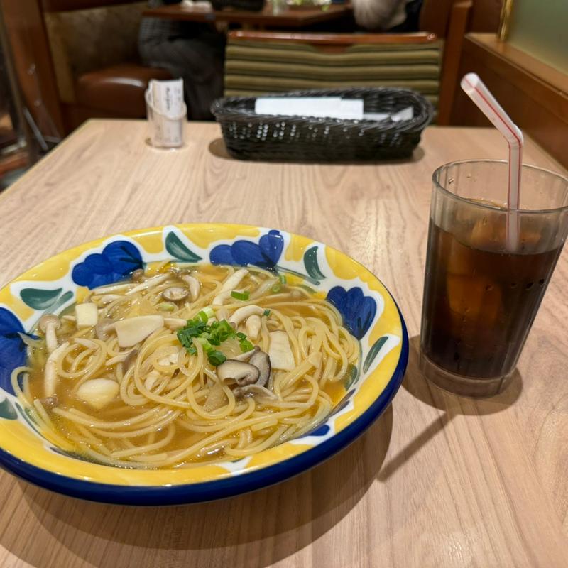 きのこのバター醤油スープパスタ(マイアミガーデン)
