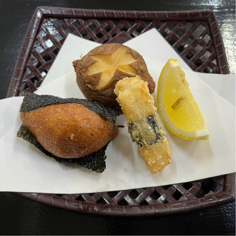 揚げとろ(自然薯の館 （じねんじょのやかた）)