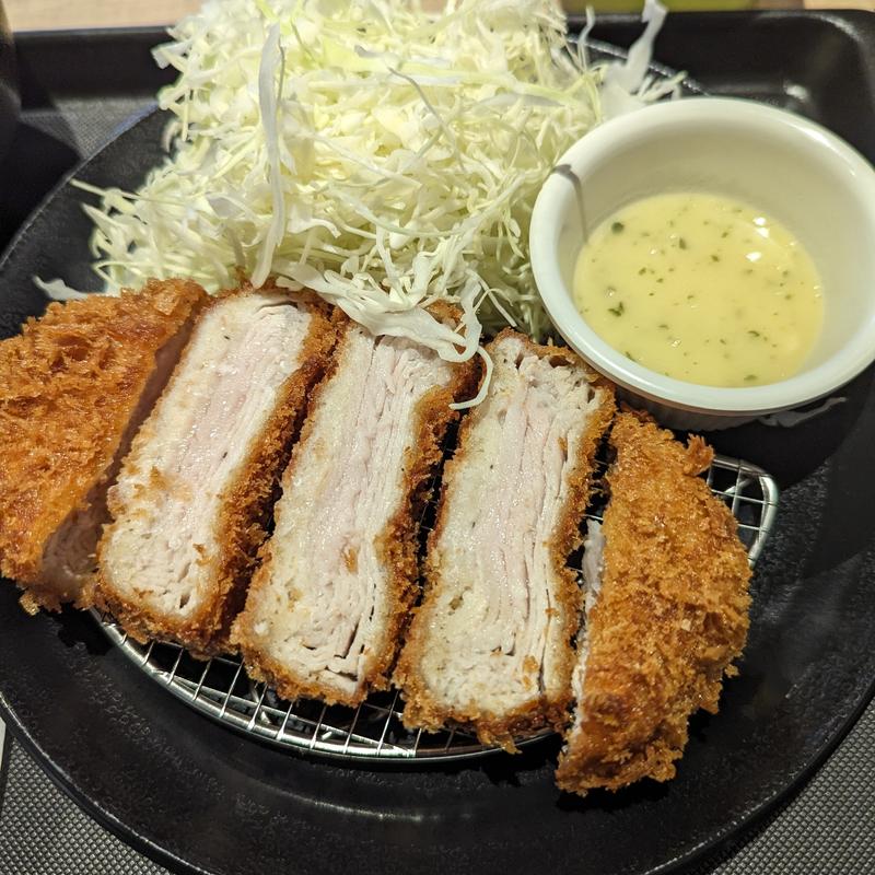 ロースミルフィーユかつ定食(松屋 鶴岡店)