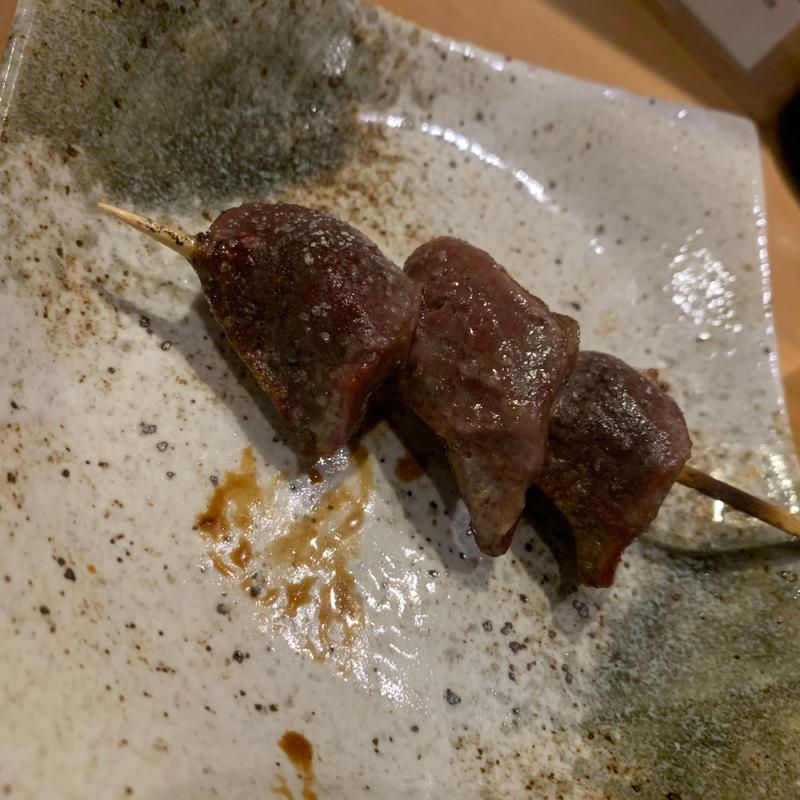 【冠地鶏】砂肝串(炭火・焼鳥 鶫 つぐみ 中洲川端店)