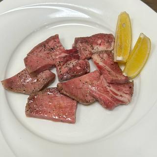 黒毛和牛　幻の極上タン塩（厚切り）(肉のレストランくらた )