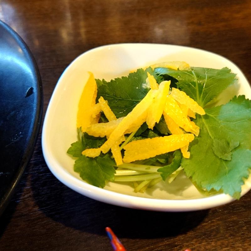 ゆずと三つ葉(手仕事らぁめん八 （テシゴトラアメン ハチ）)