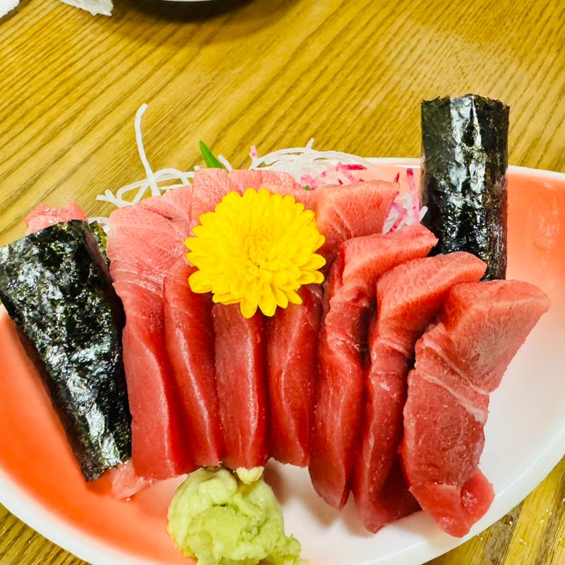 マグロの刺身(串焼き 与兵)