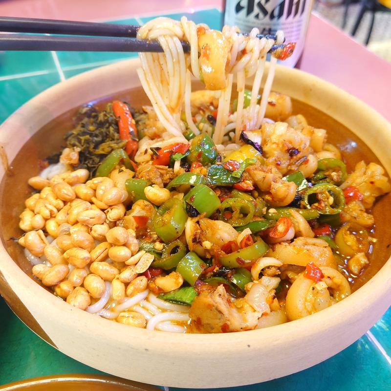 豚足ミーフン(定食)(撒椒小酒館上野店)