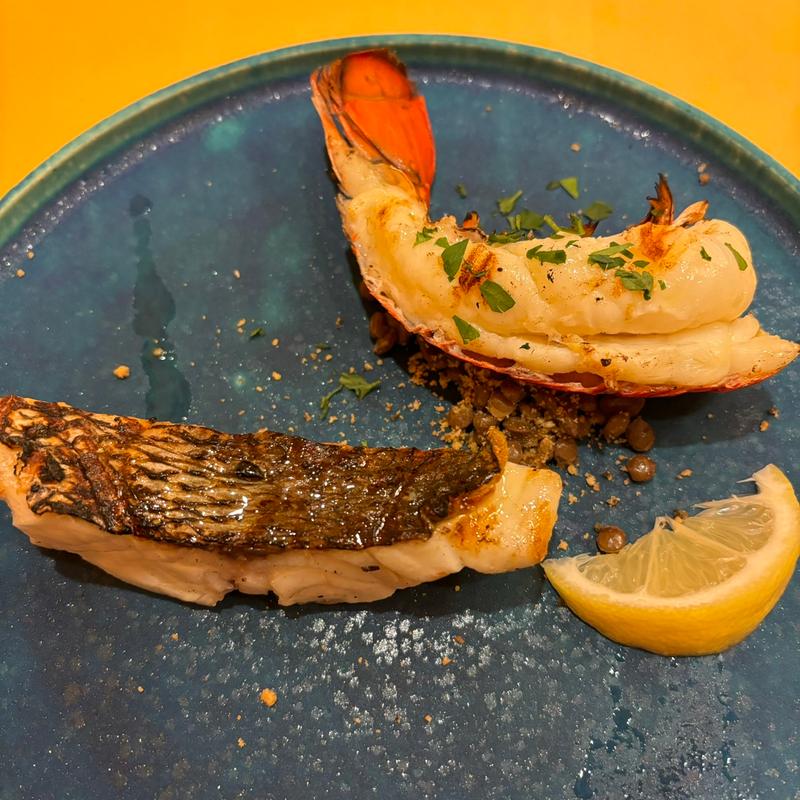 オマール海老とすずきのグリル(TRATTORIA FILARE トラットリア フィラーレ)