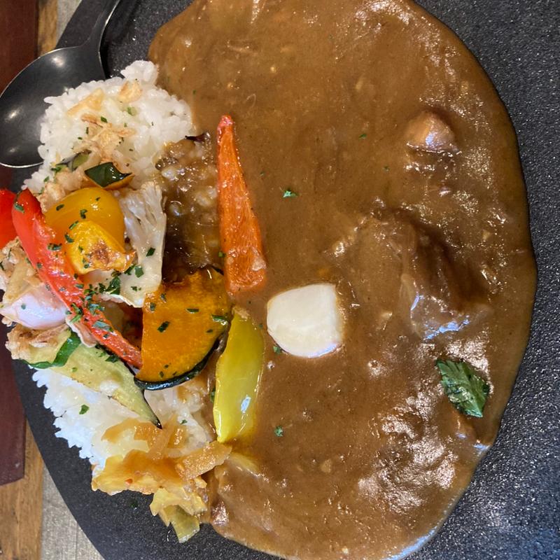 牛すじ野菜カレー(おびさん cafe IL Piatto)