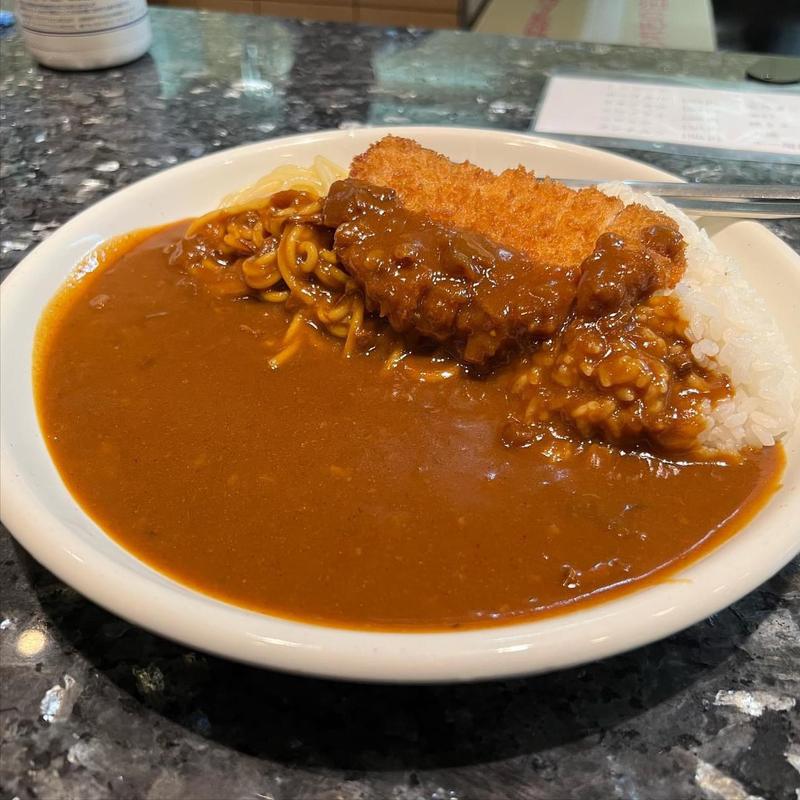 ポークハーフ(ちかごろのカレー屋さん KANAE)