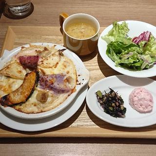 三浦野菜のチキンドリア(cafe locally（カフェ ローカリー）)