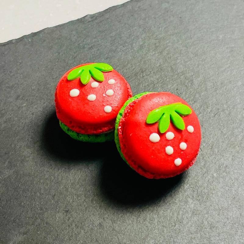 マカロン　とろけるあまおう苺(ダロワイヨ レ マカロン 東武池袋店)