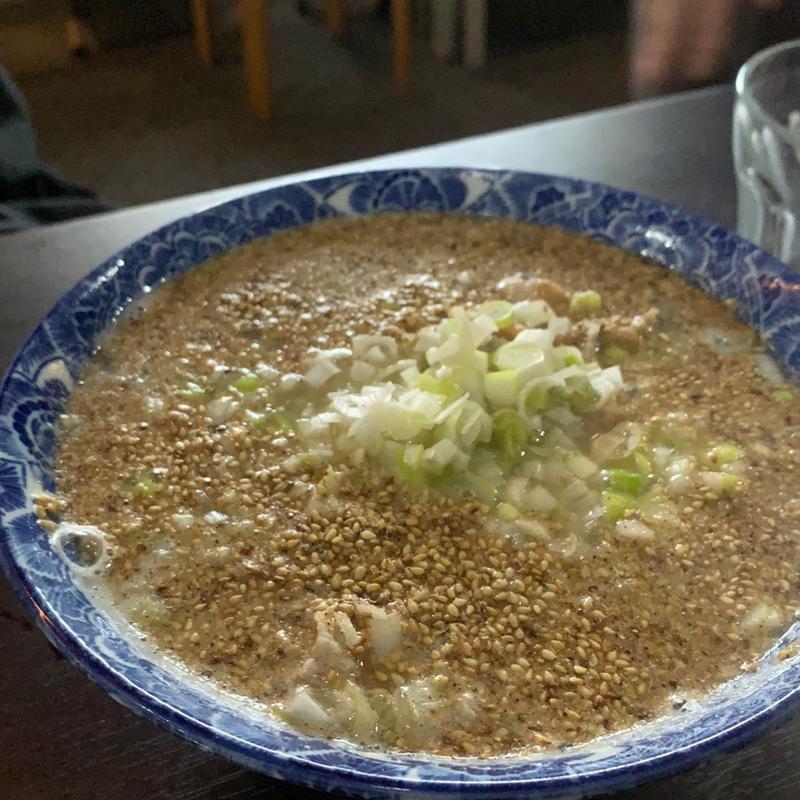 参鶏湯ラーメン  (韓国家庭料理 なじみ亭)