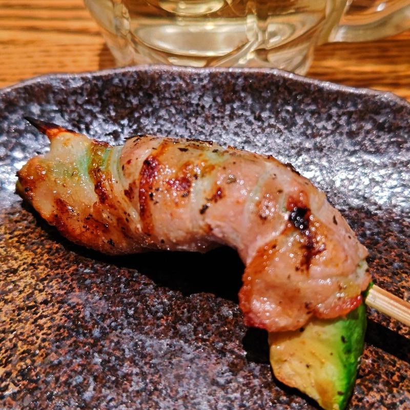 豚巻き アボカド(串焼き こはる)