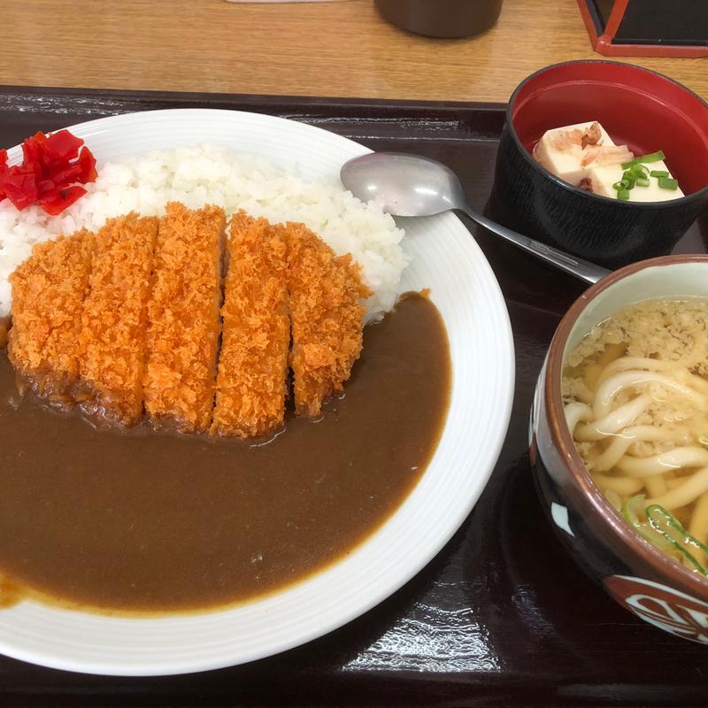 カツカレーとミニうどんのセット(麺勝 町川原古賀店)