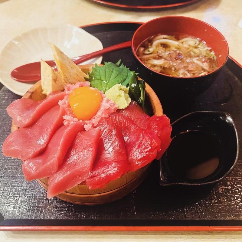 本マグロ丼(味福)