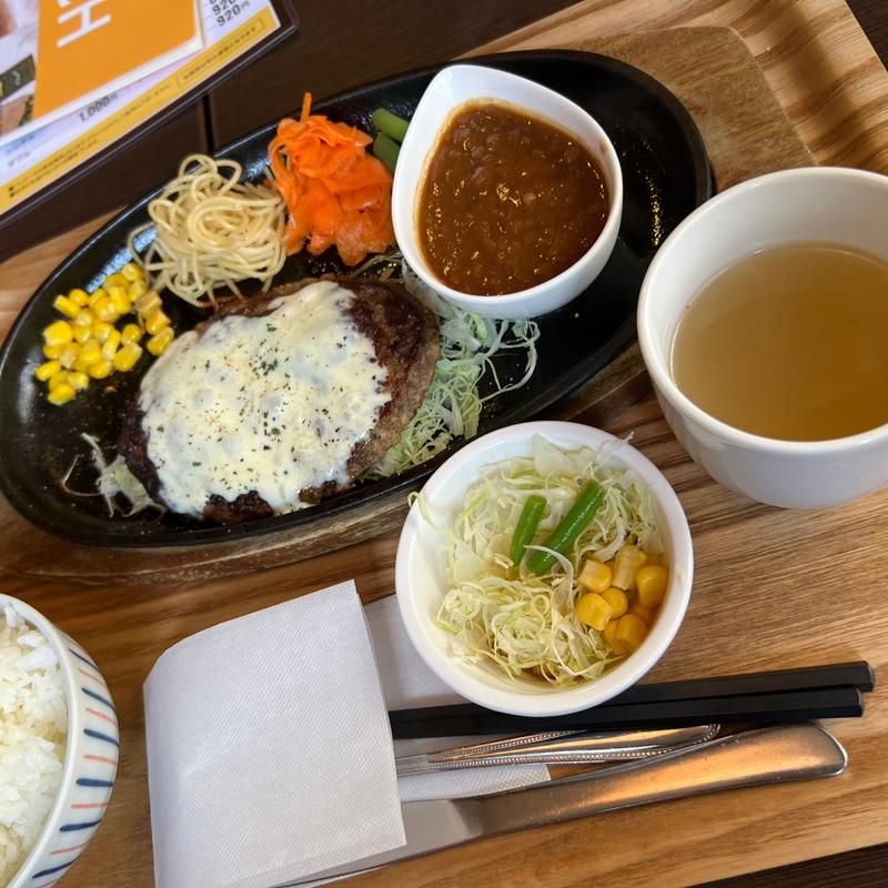 チーズハンバーグ定食(伊勢虎珈琲 )