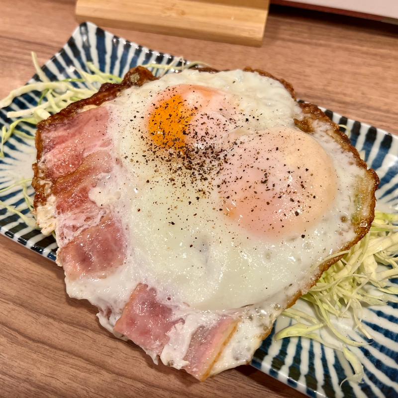 ハムエッグ(倉蔵商店 （クラゾウショウテン）)