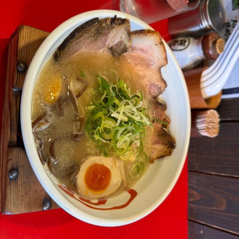 おすすめラーメンこく旨(たか和)
