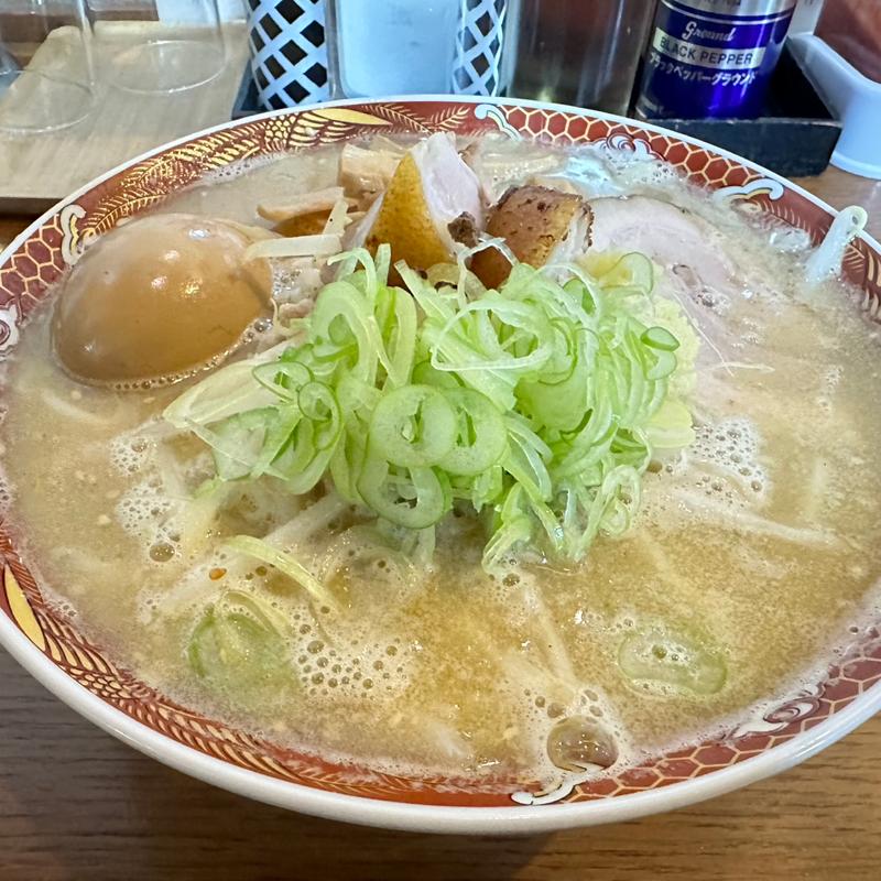 味玉味噌ラーメン(自家製手もみ麺ラーメン赤松)