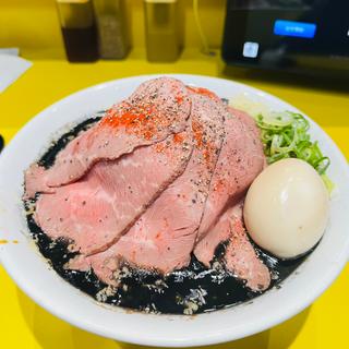 黒牛肉マシ・味玉(肉と麺と)