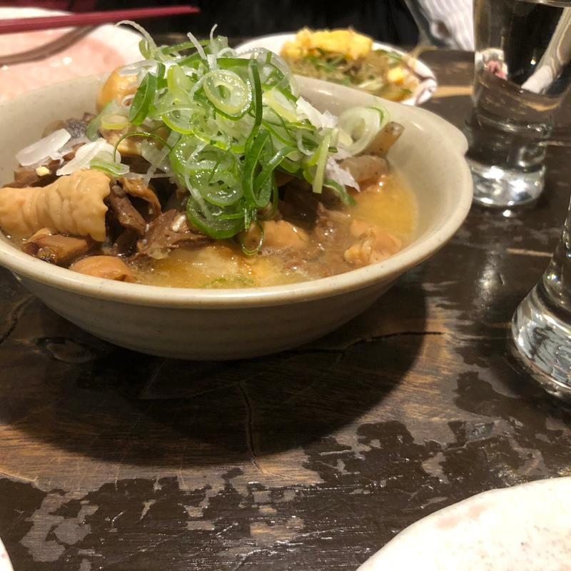 もつ煮込み(やきとん魚友 赤羽店)