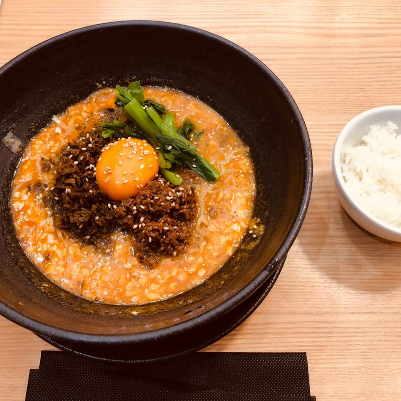 吟醸ごま　超濃厚担担麺(想吃担担面 エスカ店)