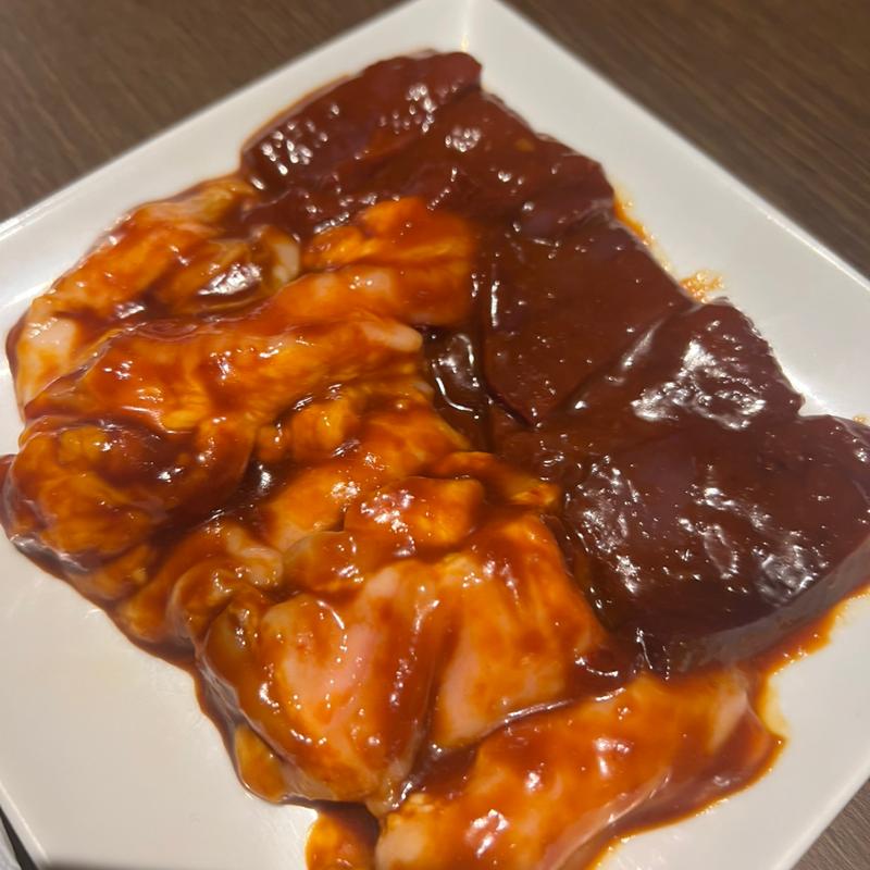 レバー＋アカセン(焼肉ダイニング ワンカルビ 三木店)