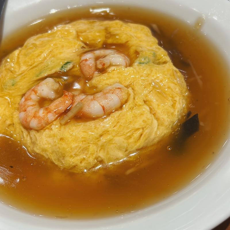 天津飯(551蓬莱 パンチャン店)