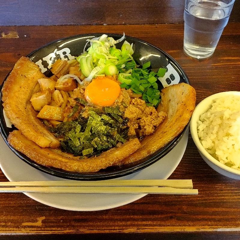 まぜそば(らーめんブッチャー 焼津店 )