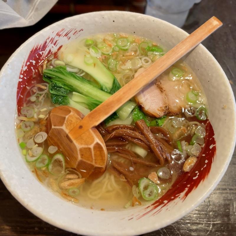 塩らーめん(らーめん中々 （らーめんなかなか）)