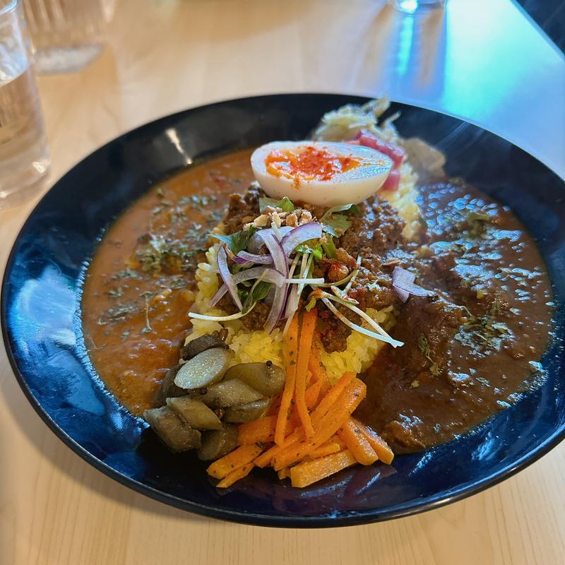 3種の合いがけ+大盛り(SPICE CURRY BAUL)